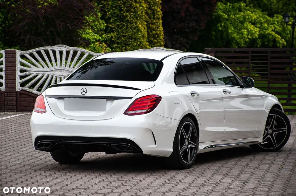 Mercedes-Benz Klasa C 400 4Matic 7G-TRONIC AMG Line - 14