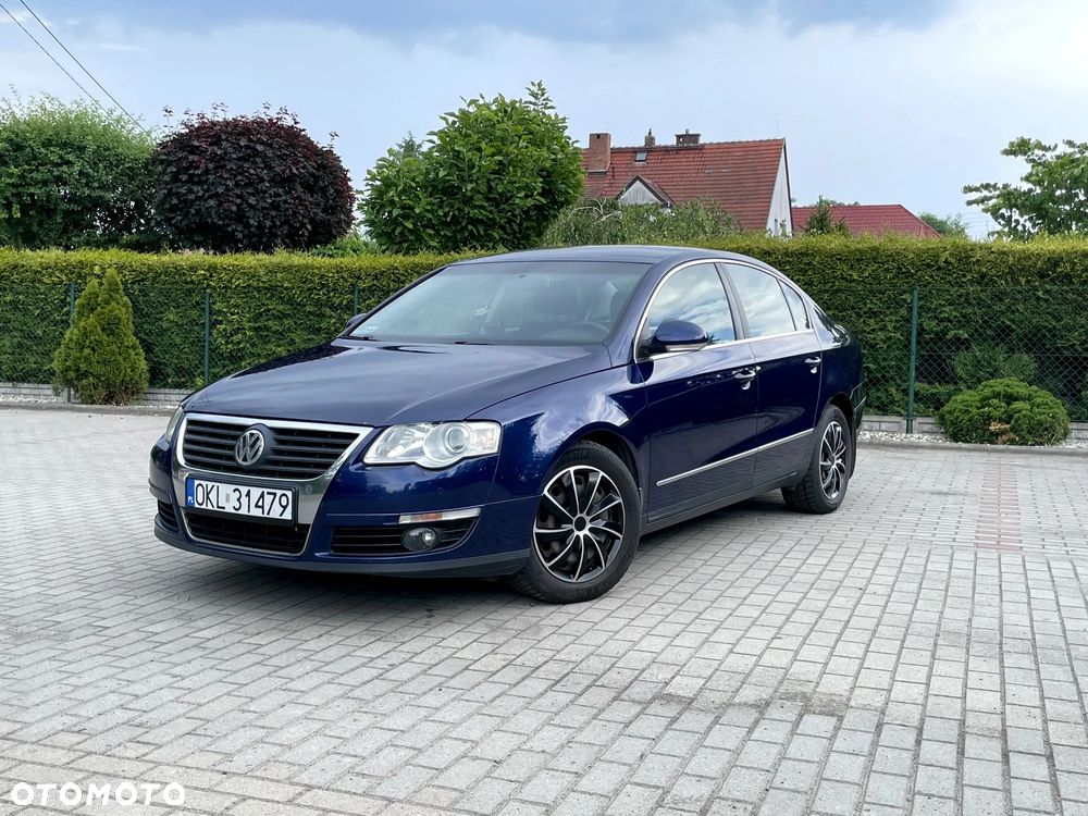 Volkswagen Passat 2.0 TDI DPF Highline - 3