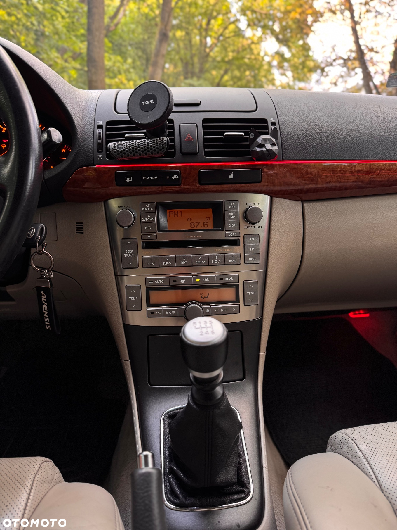 Toyota Avensis - 4