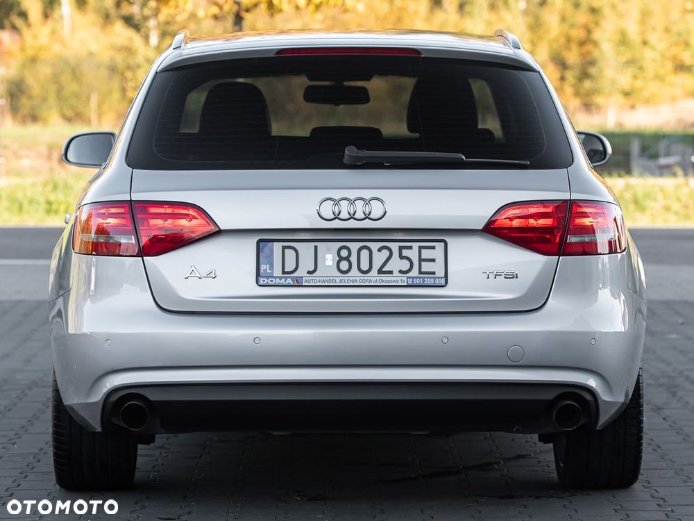 Audi A4 Avant - 11