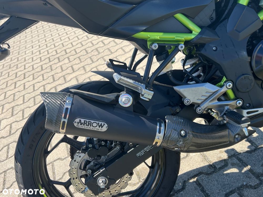 Kawasaki Ninja - 4