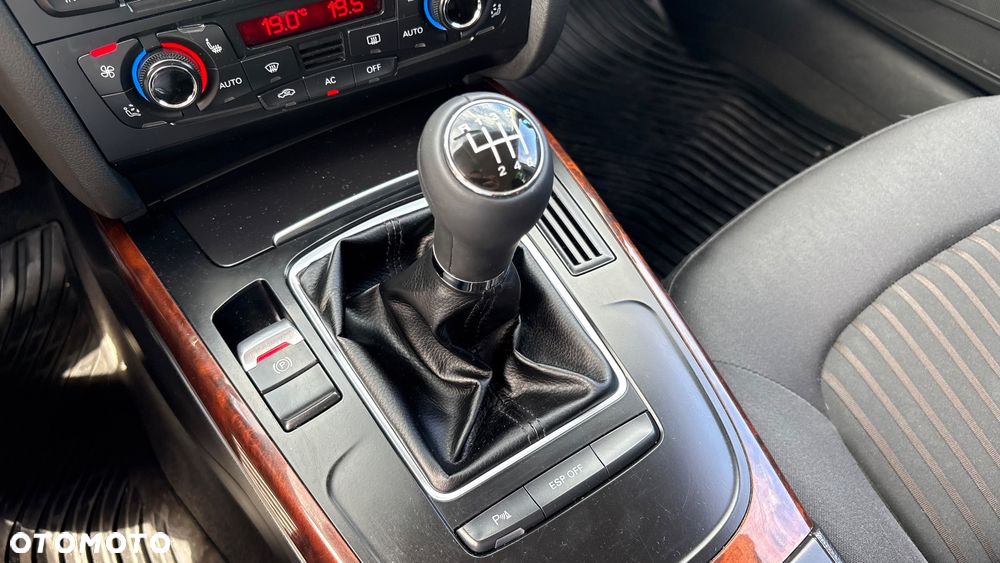 Audi A4 Avant 2.0 TDI DPF Ambition - 21