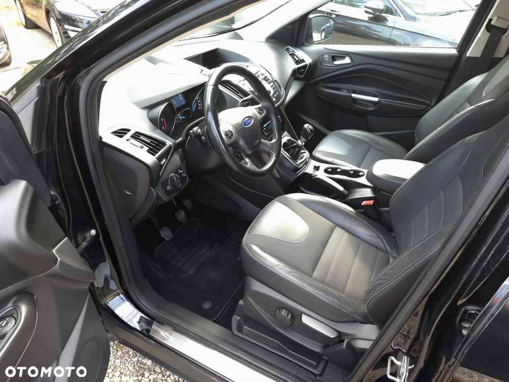 Ford Kuga 2.0 TDCi 4WD Titanium - 12