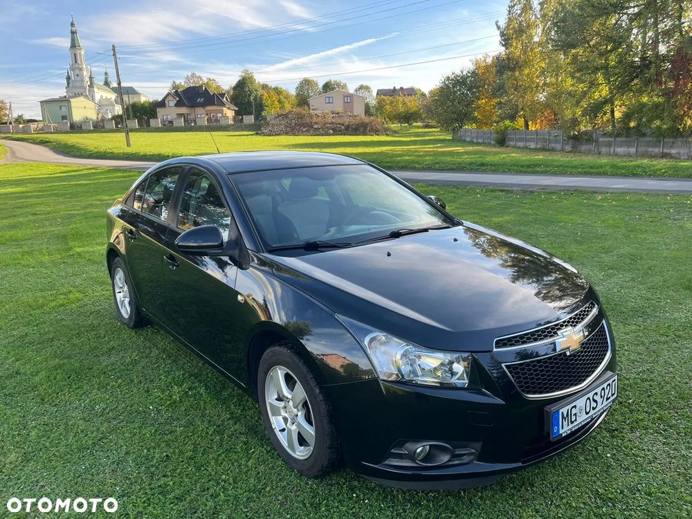 Chevrolet Cruze 1.6 LS - 1