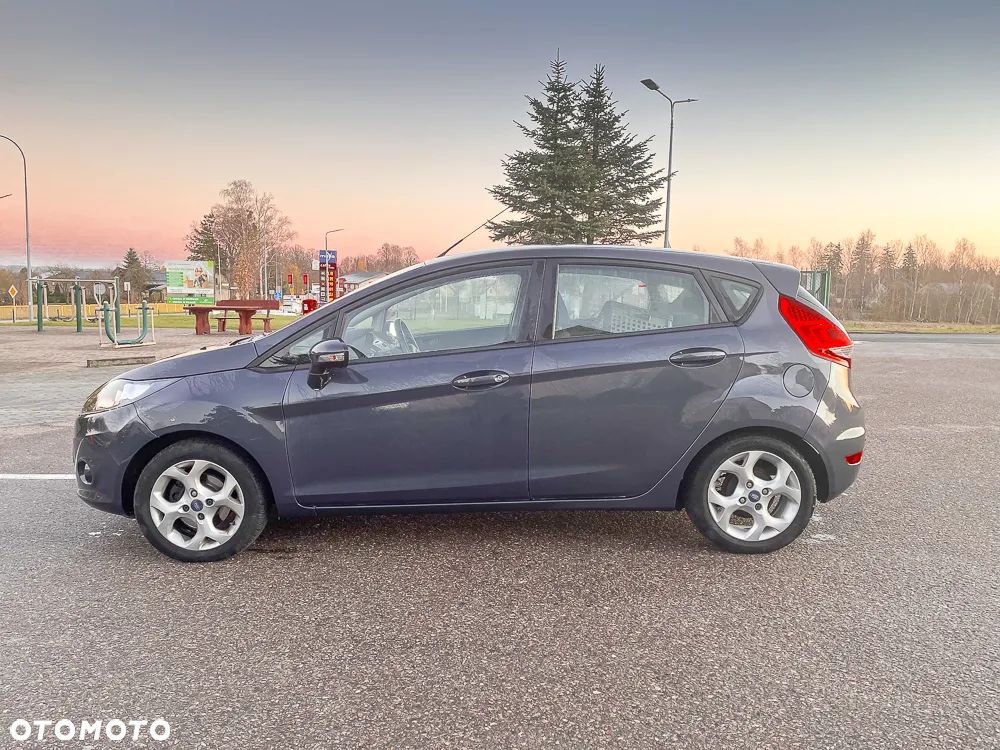 Ford Fiesta 1.4 TDCi Ambiente - 2