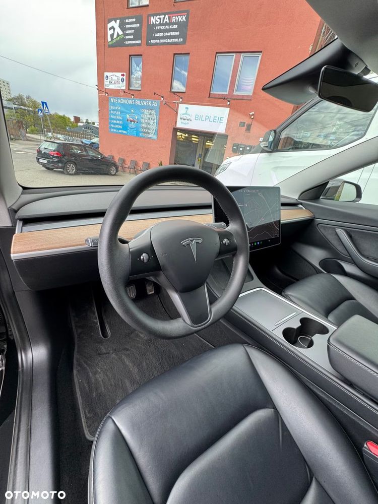 Tesla Model 3 Premium Langstreckenbatterie AWD Dual Motor - 10