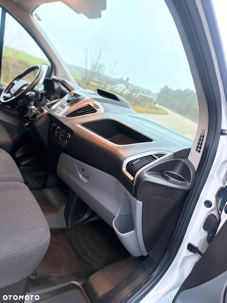 Ford Transit Custom - 12