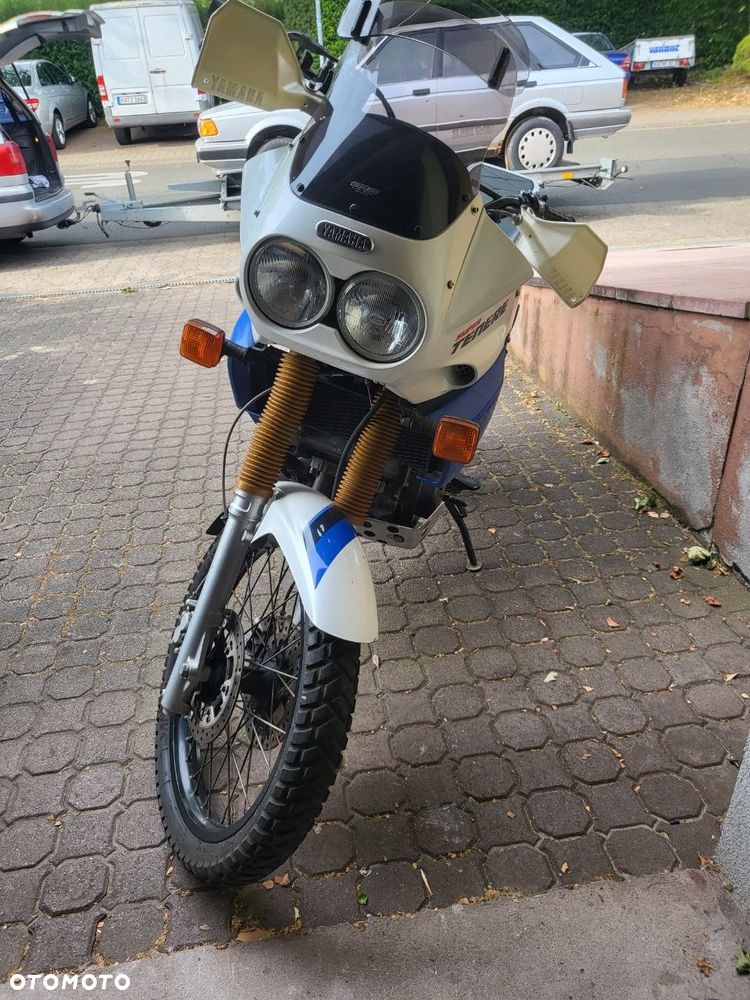 Honda XRV - 12