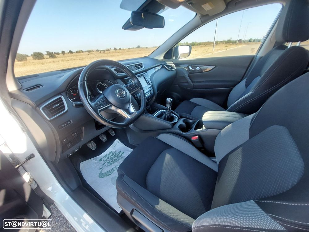 Nissan Qashqai 1.5 dCi N-Connecta - 10