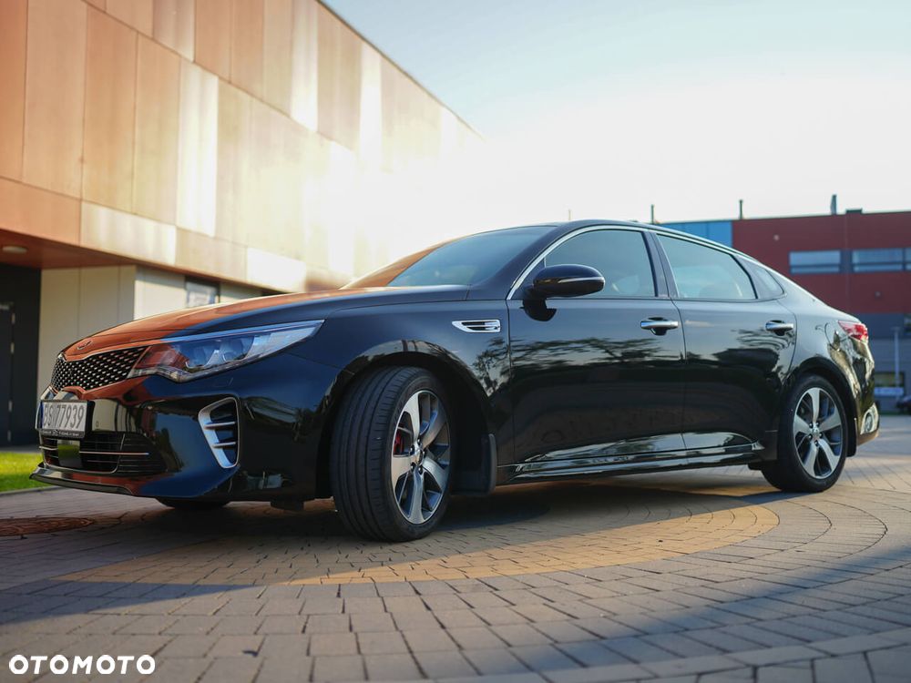 Kia Optima - 33