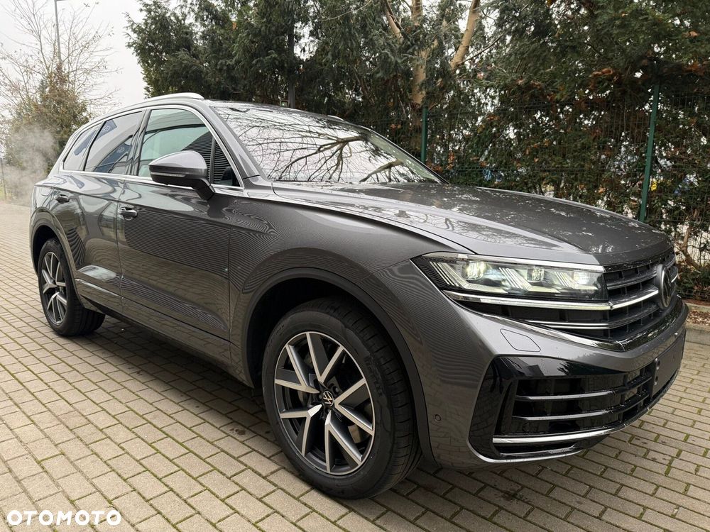 Volkswagen Touareg - 8