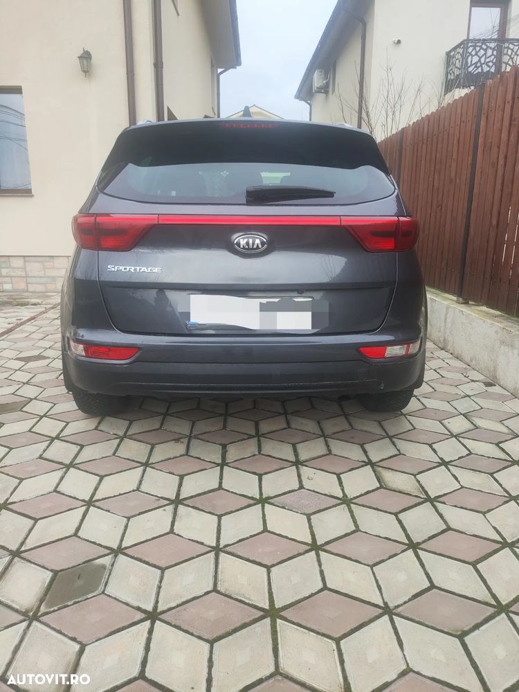 Kia Sportage 1.6 GDI 6MT 4x2 Plus - 3