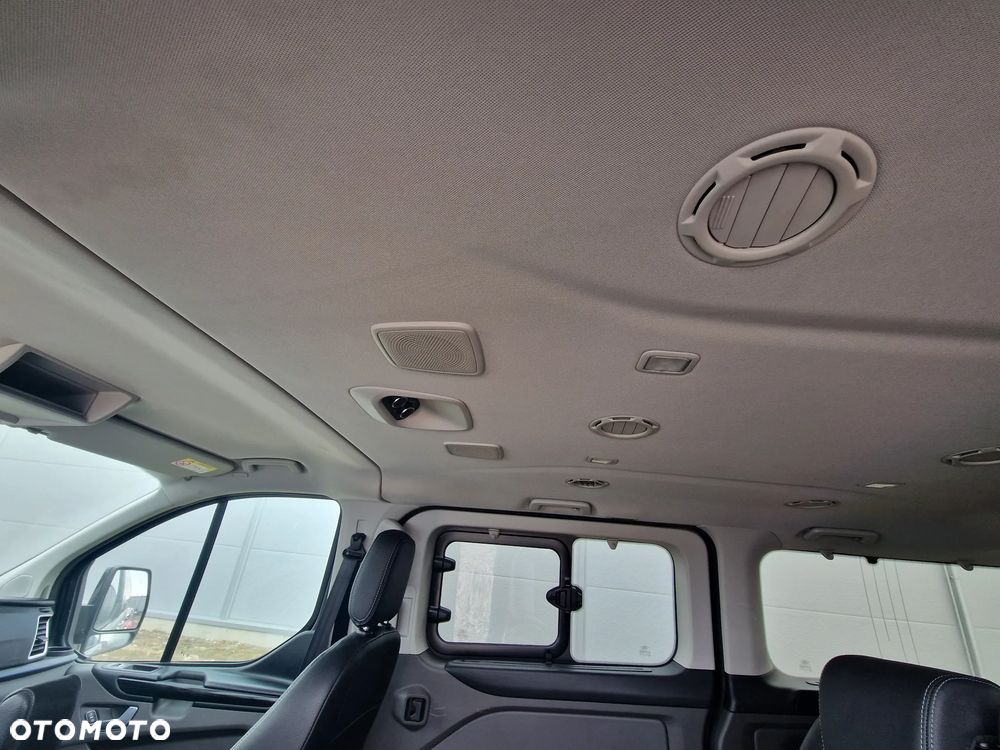 Ford Tourneo Custom 2.0 EcoBlue L2 Active SelectShift - 20