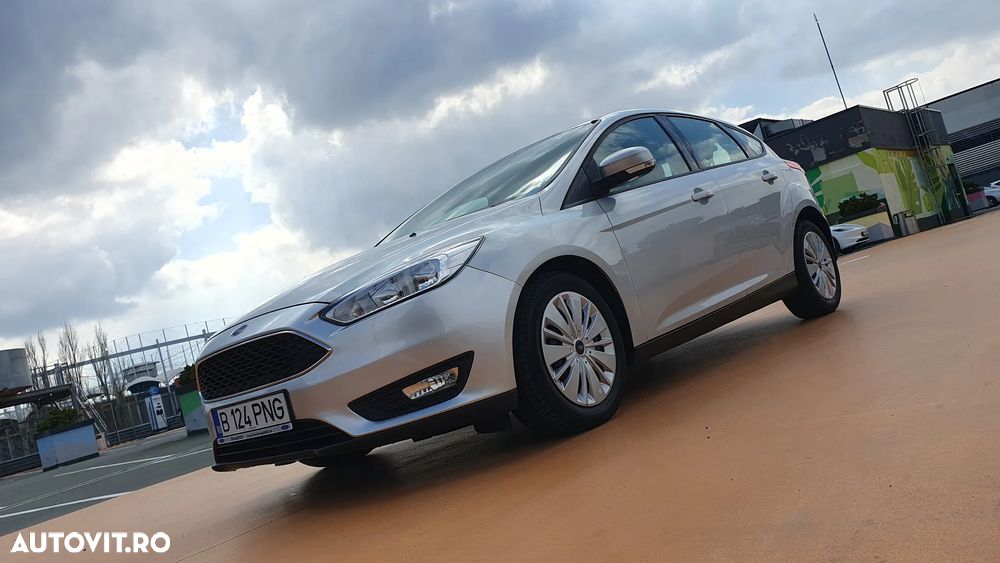 Ford Focus 1.0 EcoBoost Trend Edition - 11