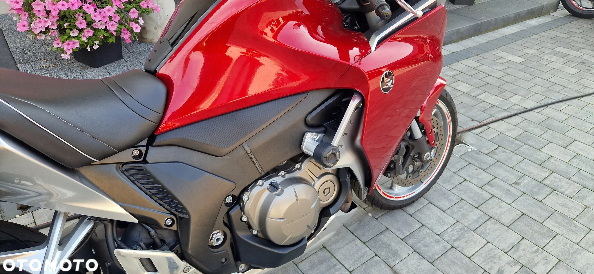 Honda VFR - 14