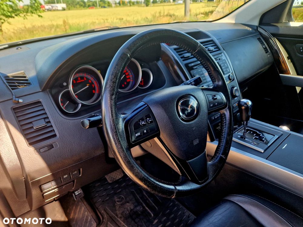 Mazda CX-9 3.7 V6 - 24