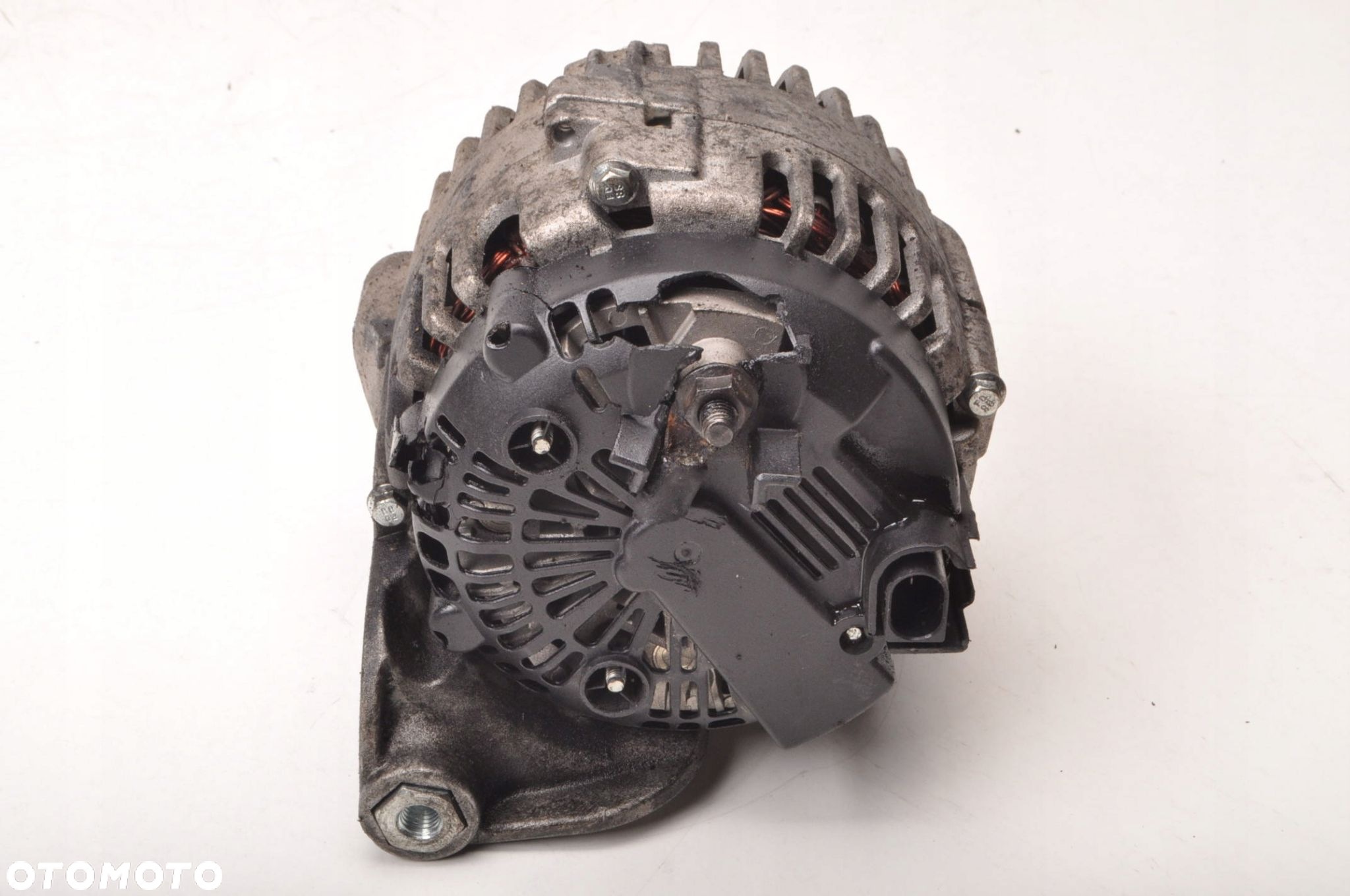 LAND ROVER FREELANDER 2.0 TD4 L314 ALTERNATOR - 4