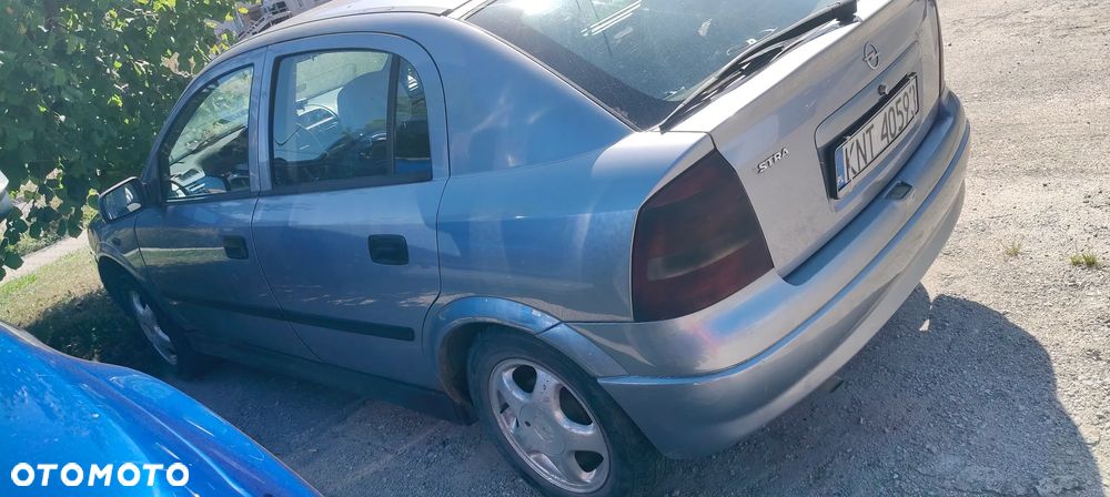 Opel Astra 1.2 Start - 15