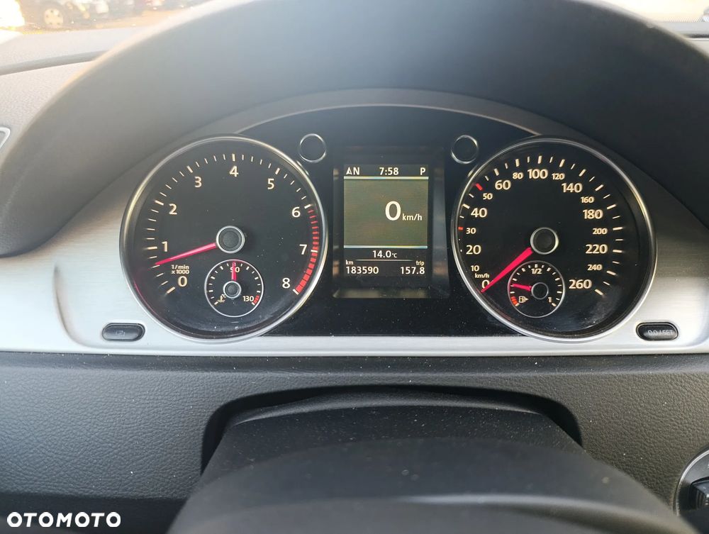 Volkswagen Passat 1.4 TSI Highline DSG - 19