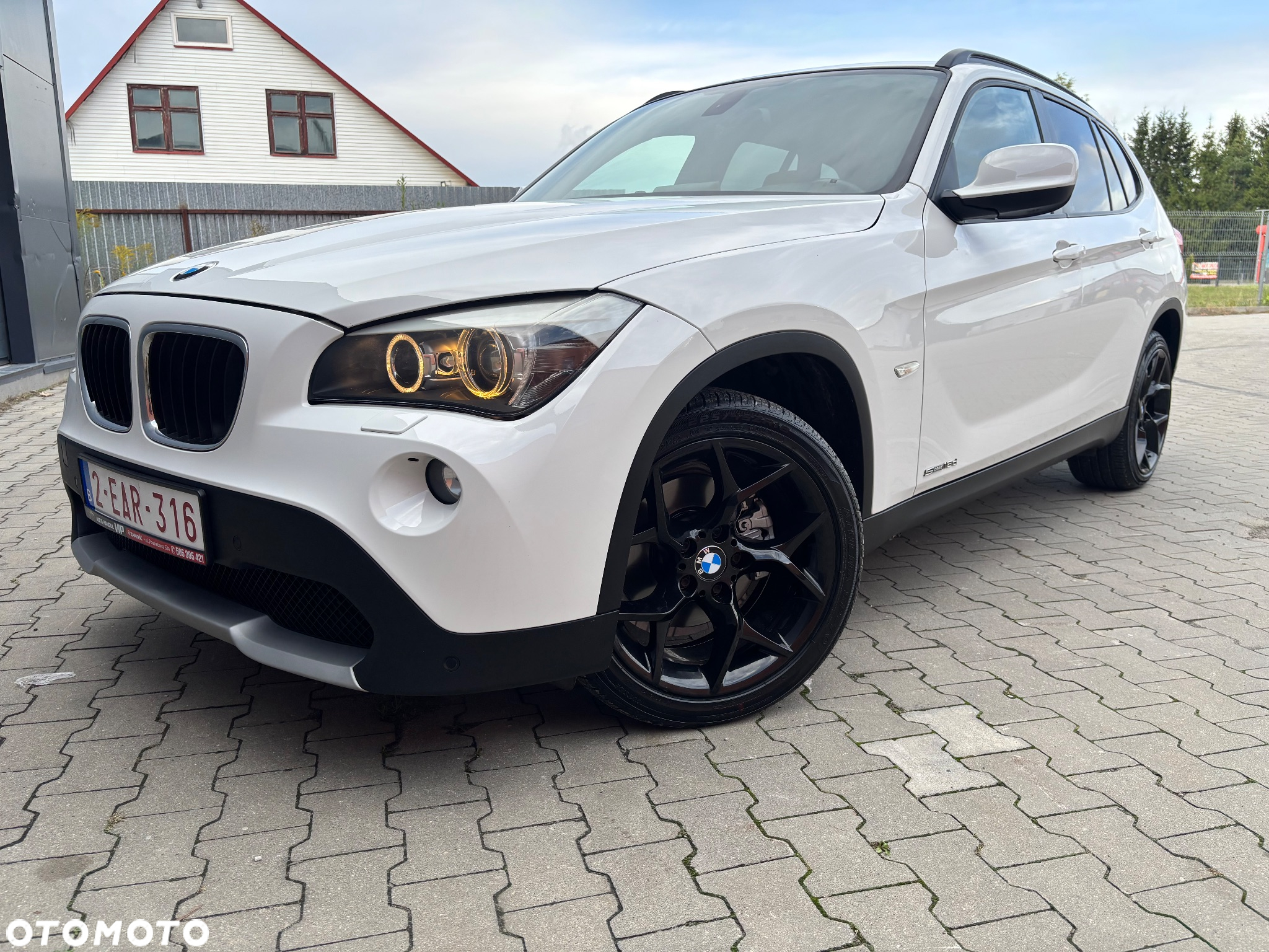 BMW X1 sDrive18d - 16