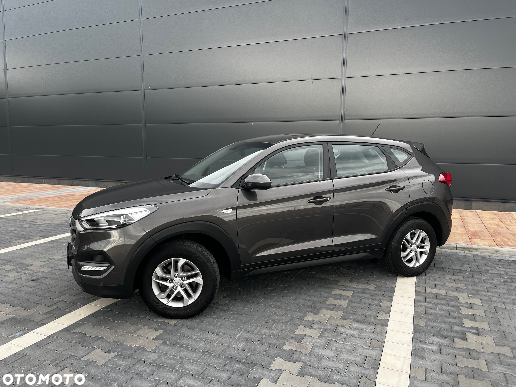 Hyundai Tucson 1.6 GDI BlueDrive Comfort 2WD - 4