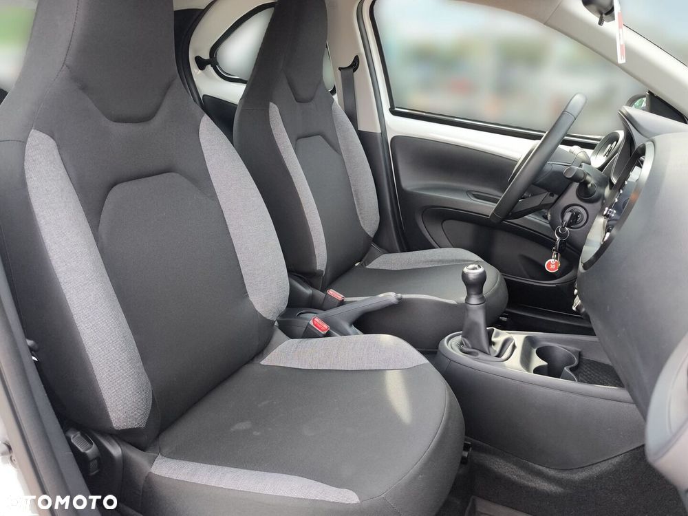Toyota Aygo X - 11