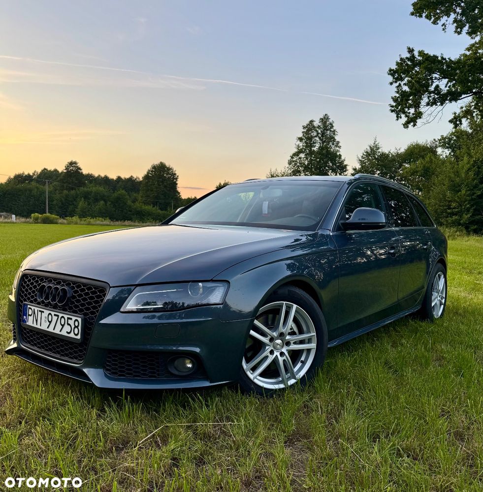 Audi A4 - 1