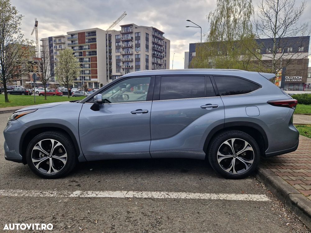 Toyota Highlander 2.5 L Dynamic Force 248CP Luxury Pearly - 2