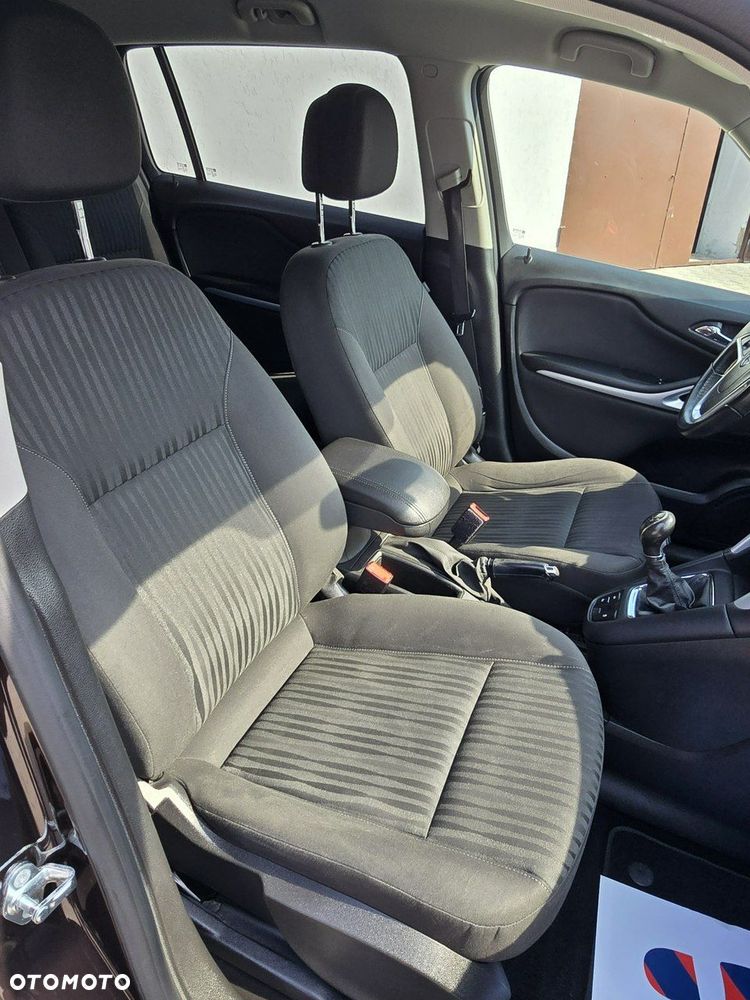 Opel Zafira - 22