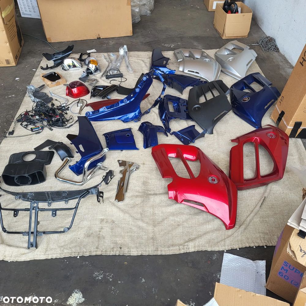 Honda  goldwing 2012-2017 częsci nowe i używane - 3