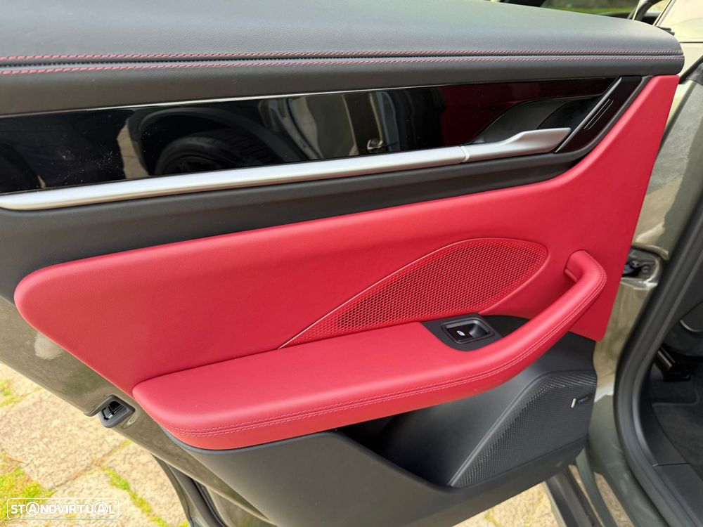 Porsche Macan 4S - 29