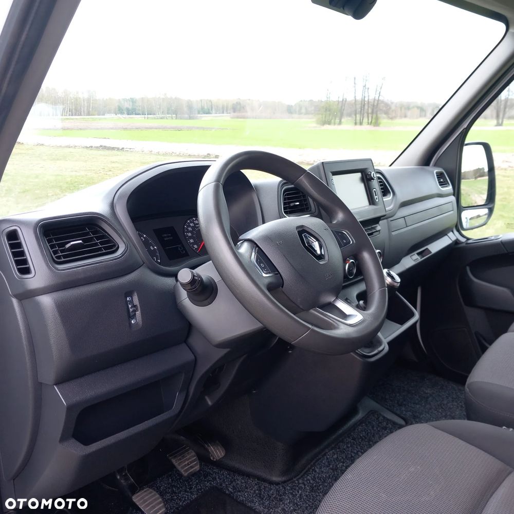 Renault Master - 18