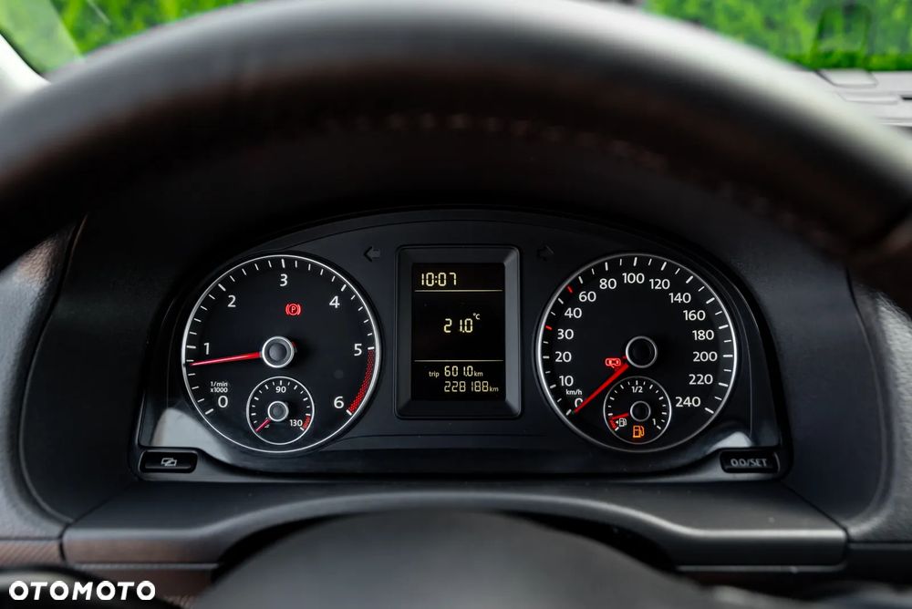 Volkswagen Caddy - 25