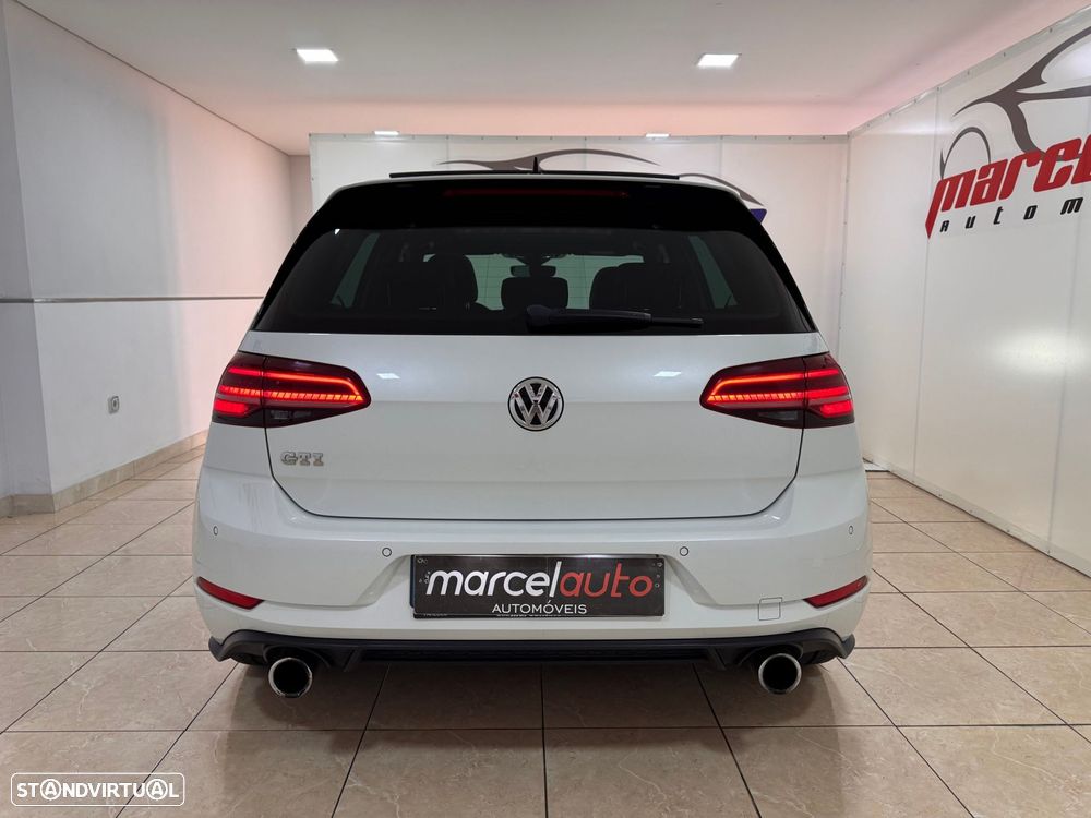 VW Golf 2.0 TSi GTi DSG Performance - 10