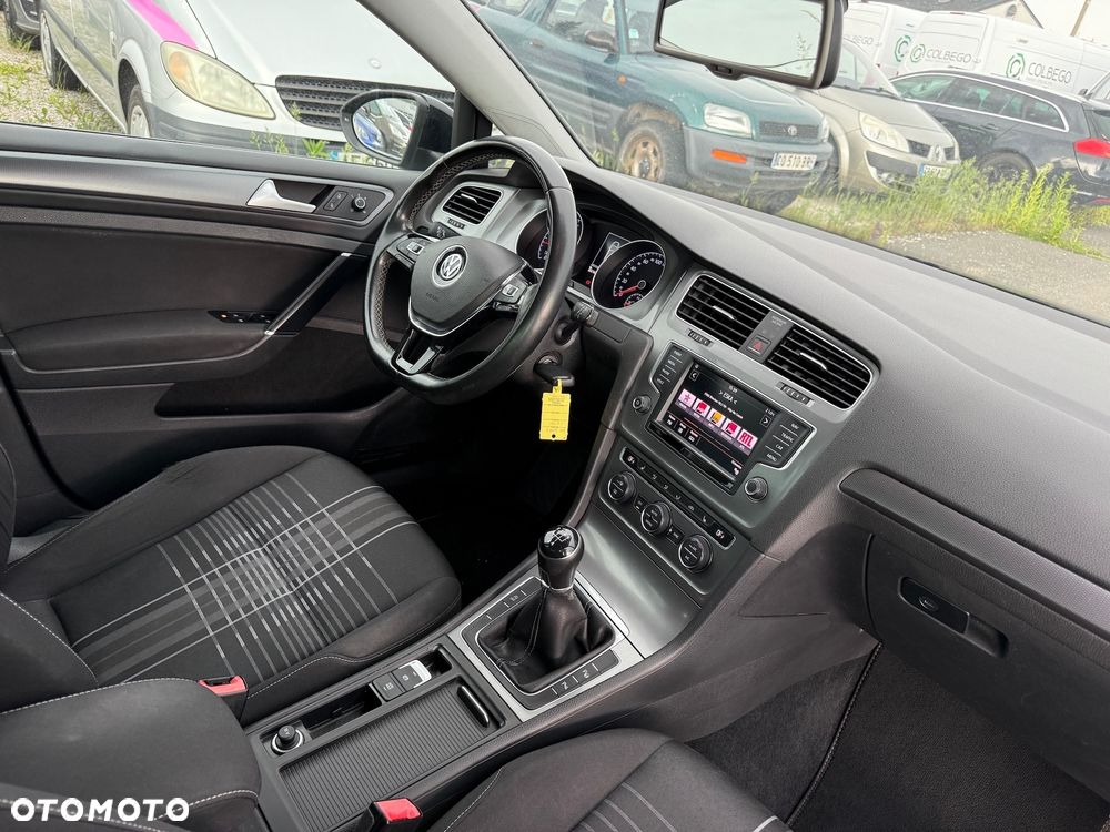 Volkswagen Golf 1.6 TDI BlueMotion Technology Lounge - 14