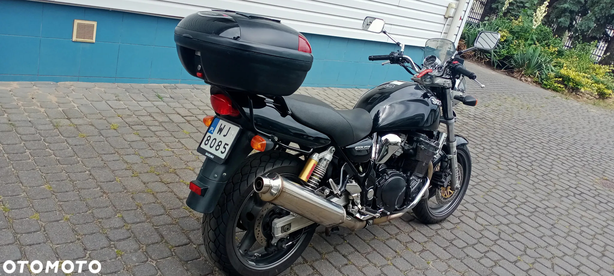 Suzuki GSX - 4