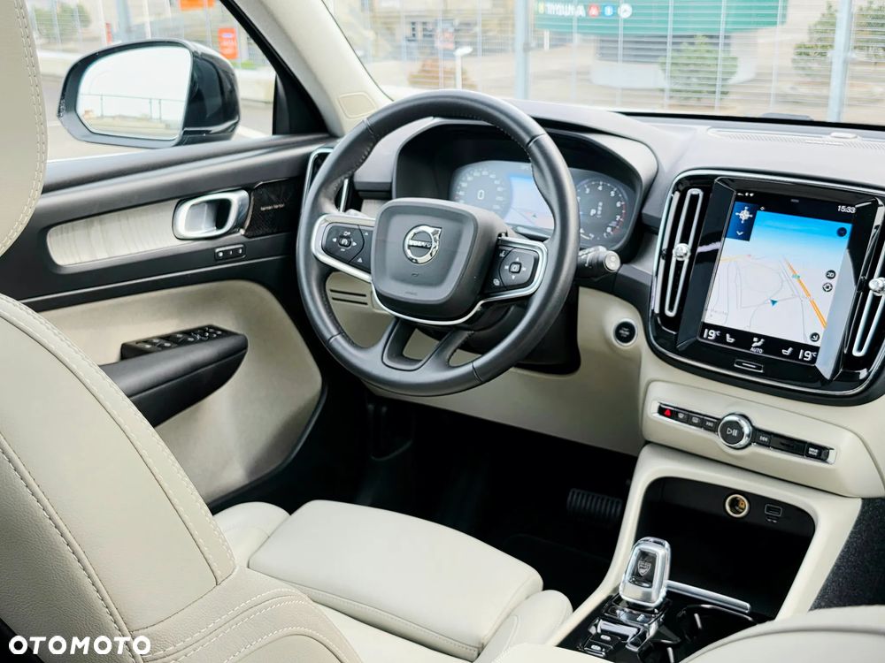 Volvo XC 40 T3 Inscription - 27