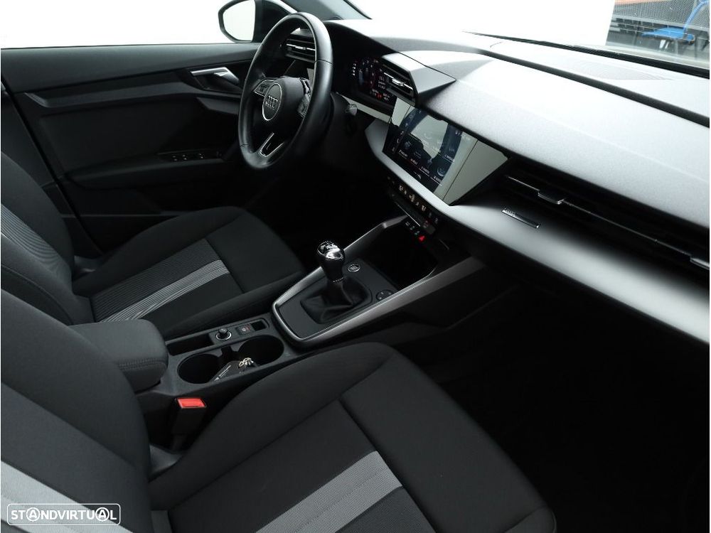 Audi A3 Sportback 30 TDI - 13