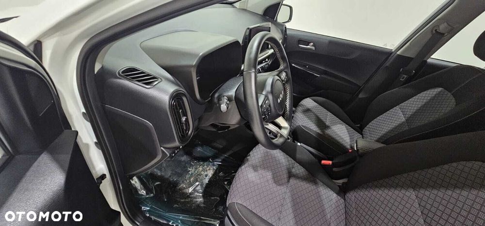 Kia Picanto - 9