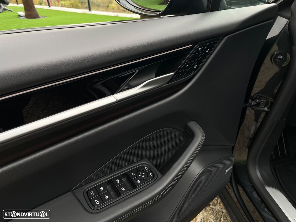 Porsche Macan Standard - 28