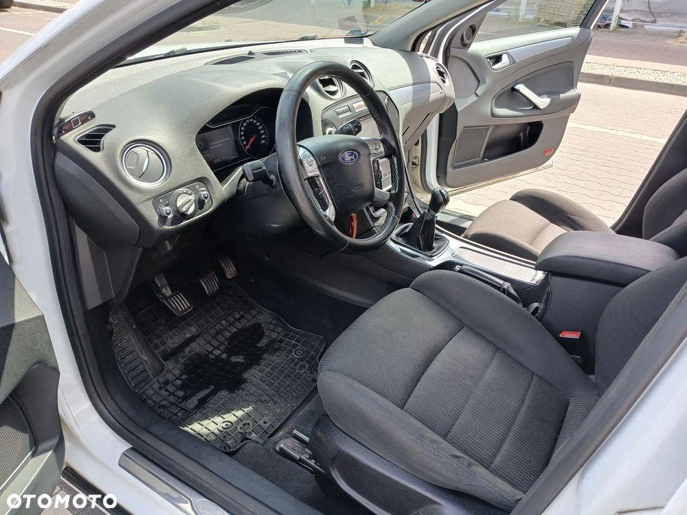 Ford Mondeo 1.6 Platinium X Plus (Trend) - 10
