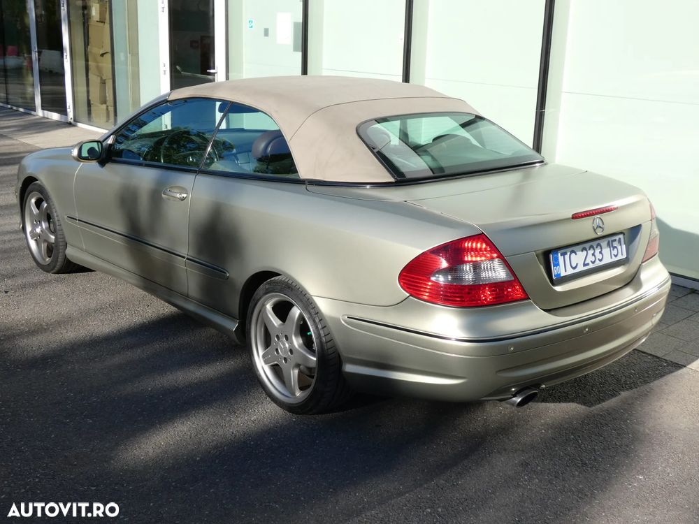 Mercedes-Benz CLK - 23