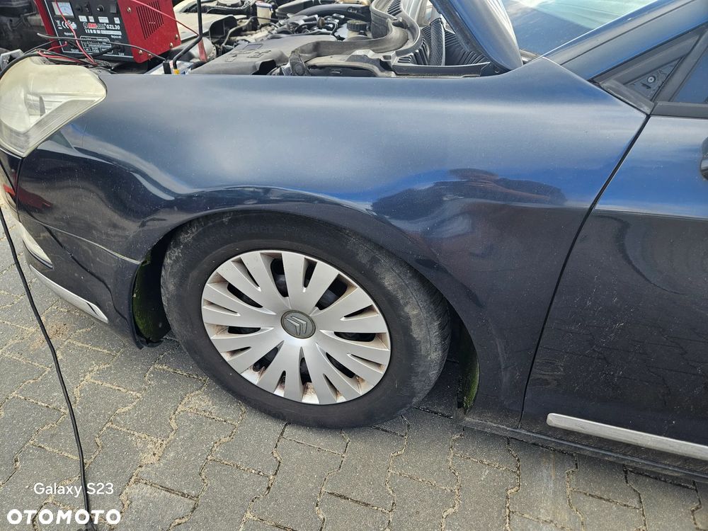 Błotnik lewy  przedni Citroen C5 III 2010r KGNC kombi - 1