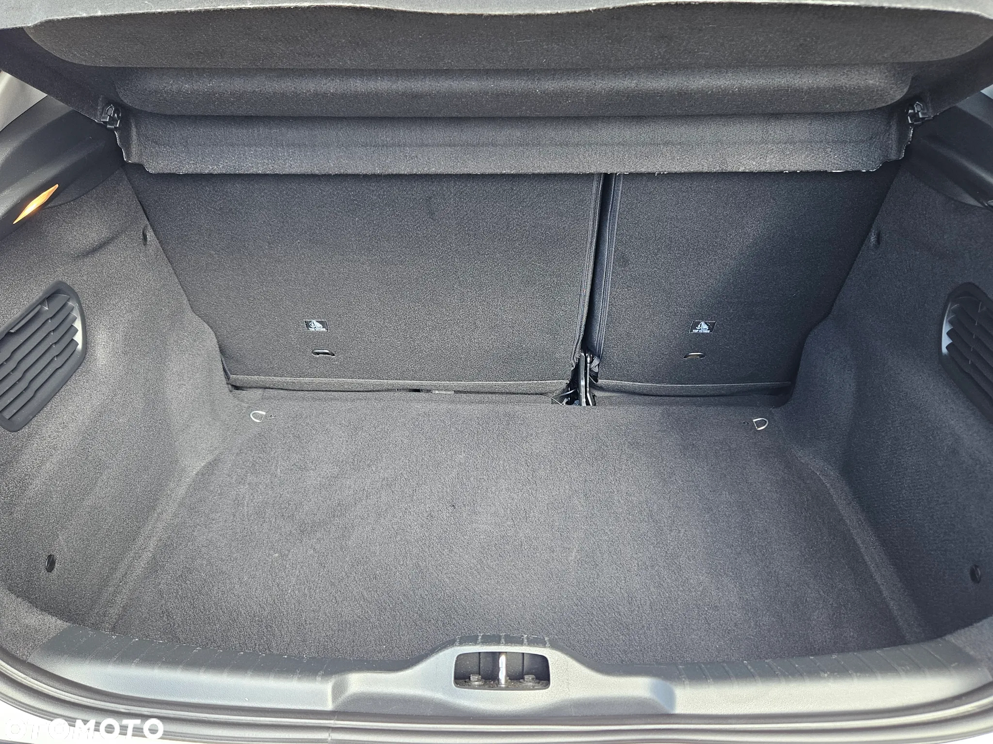 Citroën C4 Cactus 1.2 PureTech Shine EU6 - 18