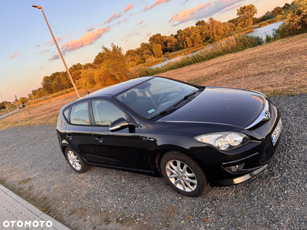 Hyundai i30 1.6 CRDi Premium - 1