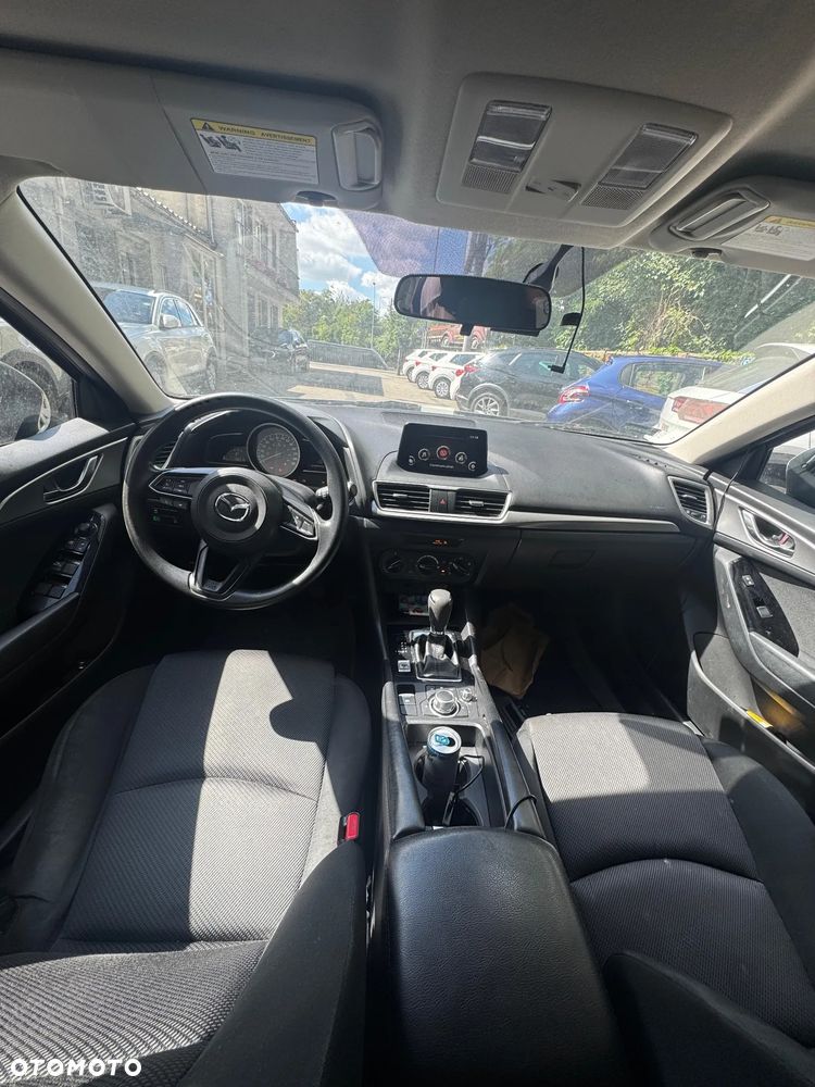 Mazda 3 - 6