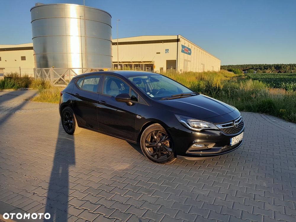 Opel Astra 1.6 D (CDTI) Start/Stop Edition - 2