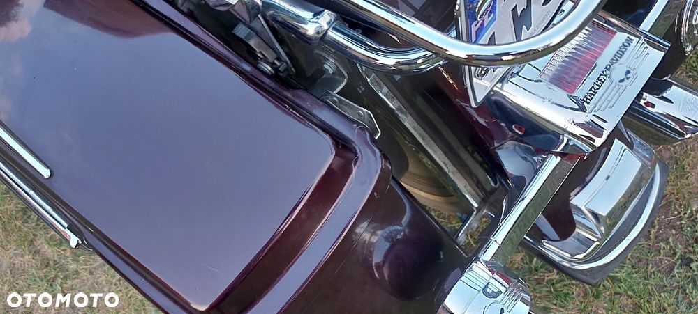 Harley-Davidson Touring Road King - 13