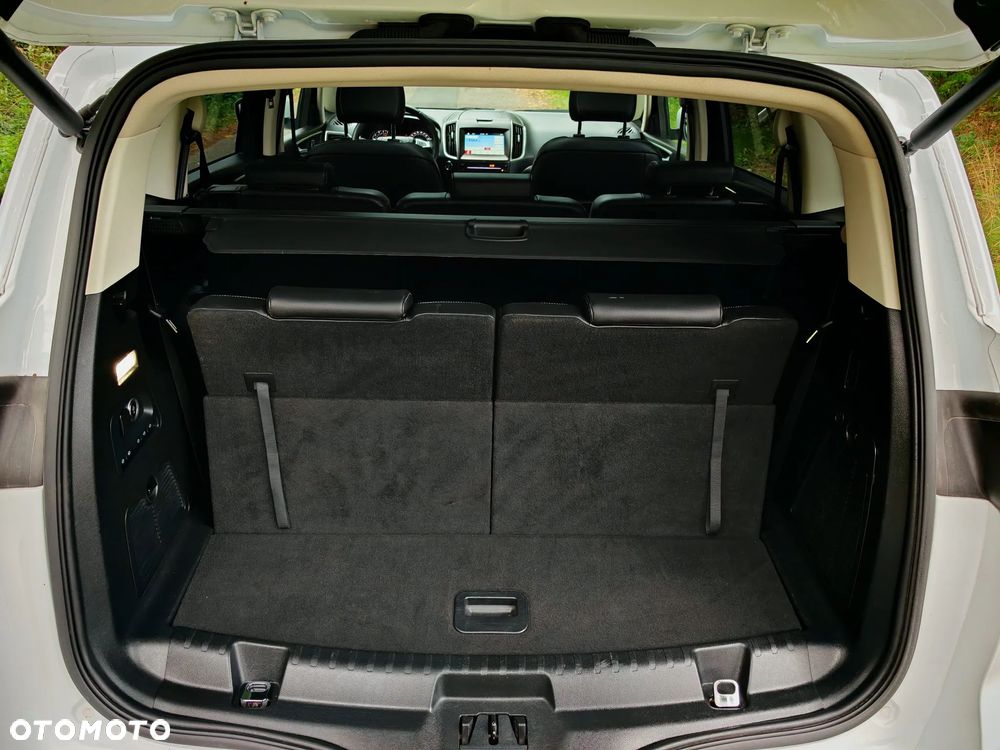 Ford S-Max 2.0 TDCi Titanium - 28