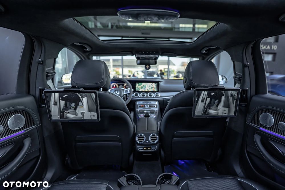 Mercedes-Benz Klasa E - 31